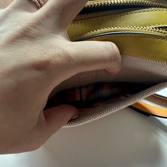 Sold - Picture 3 of 6